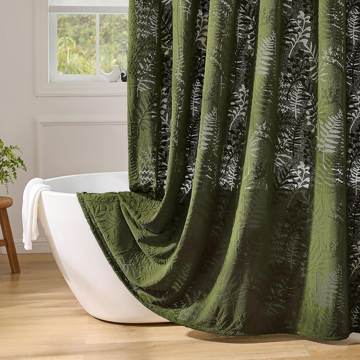 Beige Vertical-Stripe Semi-Sheer Hookless Shower Curtain – Waterproof & Mold-Resistant Bathroom Partition
